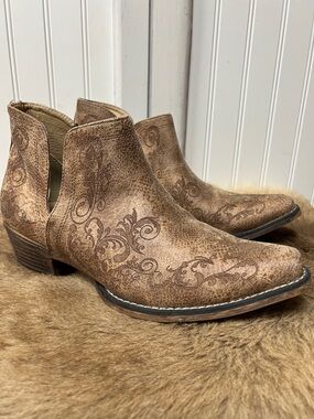 Roper Ava Snip Toe Western Booties 9.5 Ankle Boots